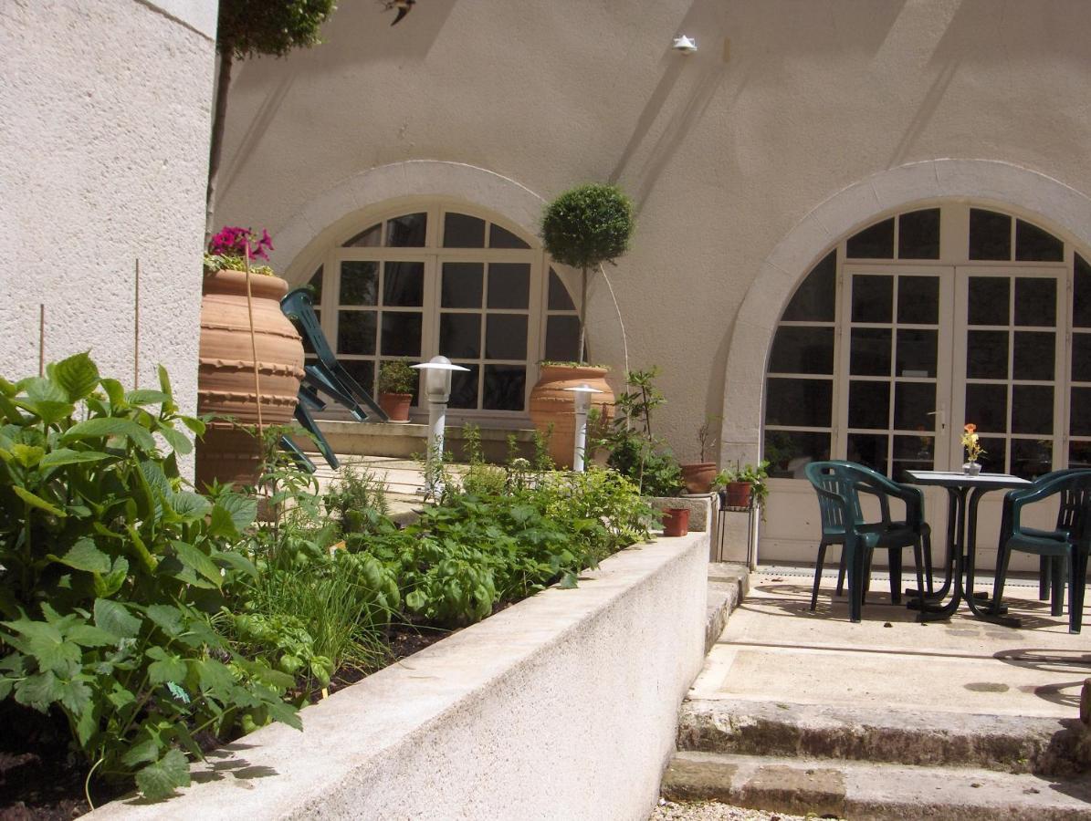 Auberge De La Tour Mennetou-sur-Cher Exteriér fotografie