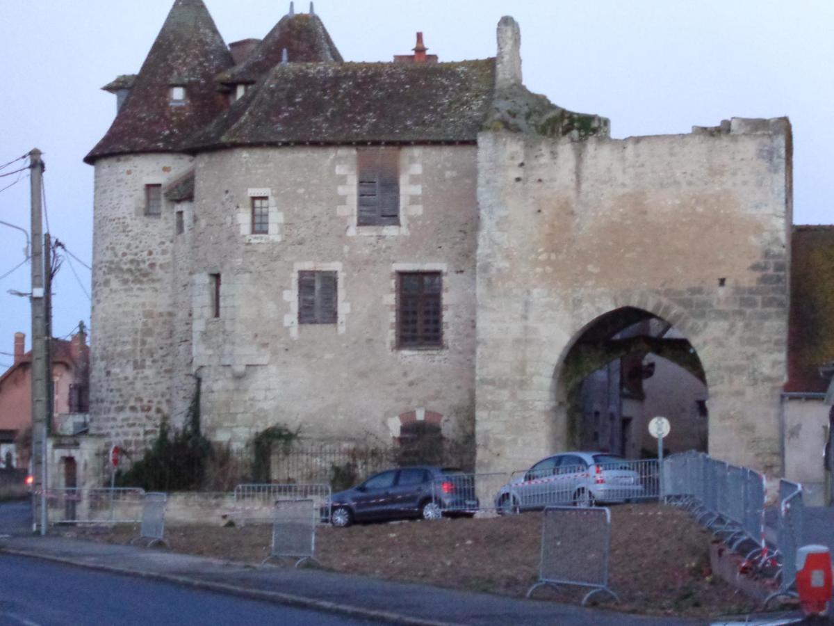 Auberge De La Tour Mennetou-sur-Cher Exteriér fotografie